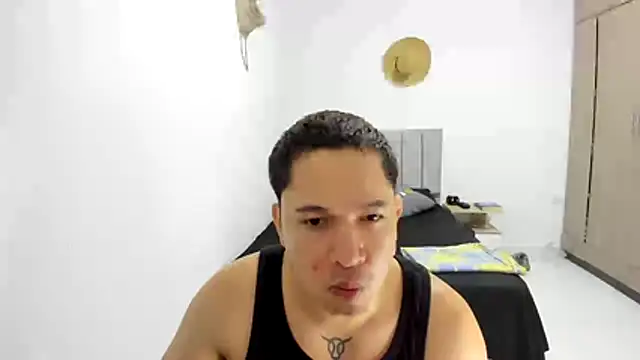 Snapshot of Valerioe chatting on July 9, 2:10 pm Valerioe online show from July 9, 2:10 pm
