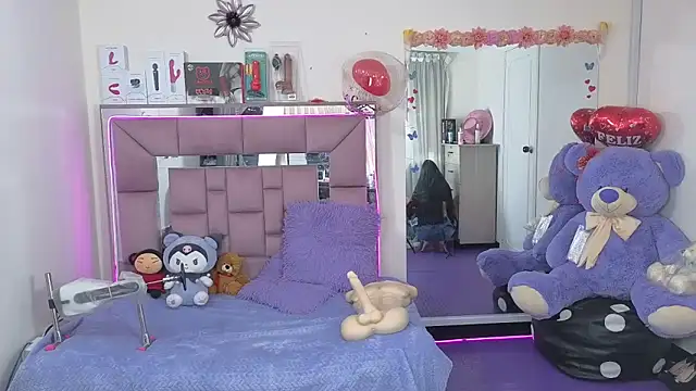 Snapshot of AriadnaCappelletty chatting on October 6, 4:04 pm AriadnaCappelletty online show from October 6, 4:04 pm