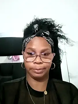 Snapshot of Melanie_candy_ chatting on October 1, 9:54 pm Melanie candy  online show from October 1, 9:54 pm