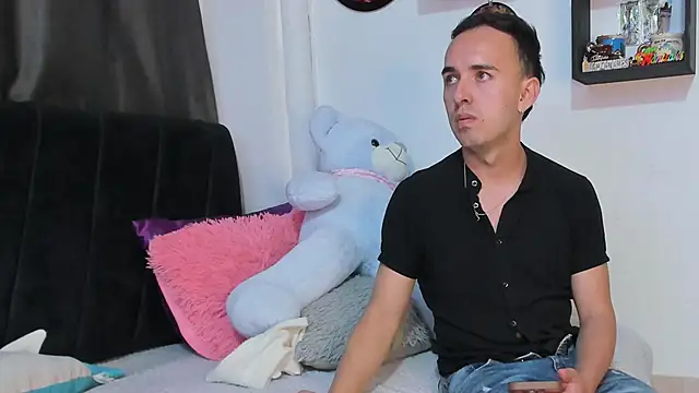 big-dicktop23 online show from May 1, 4:06 am