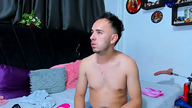 big-dicktop23 online show from May 24, 7:52 pm