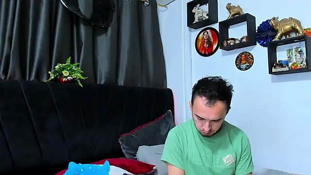 big-dicktop23 online show from June 14, 12:08 am
