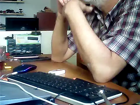 zormen355 online show from June 16, 9:01 am