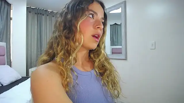 IssadoraJames online show from January 15, 6:29 pm