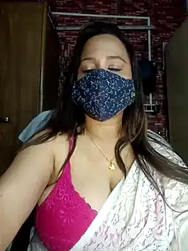 albelasummi702 online show from February 20, 2:46 pm