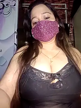 albelasummi702 online show from February 27, 2:44 am