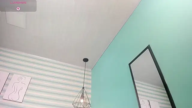 Snapshot of goddess_kianna chatting on February 17, 11:22 pm goddess kianna online show from February 17, 11:22 pm