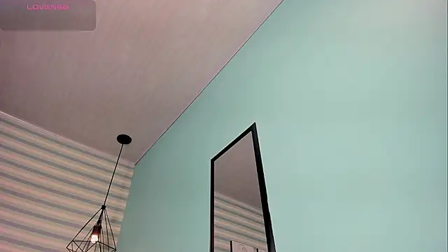 Snapshot of goddess_kianna chatting on March 12, 11:11 pm goddess kianna online show from March 12, 11:11 pm