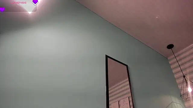 Snapshot of goddess_kianna chatting on July 22, 1:30 am goddess kianna online show from July 22, 1:30 am