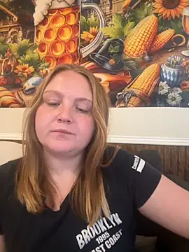 Snapshot of PhatAssBlond chatting on September 23, 8:12 pm PhatAssBlond online show from September 23, 8:12 pm