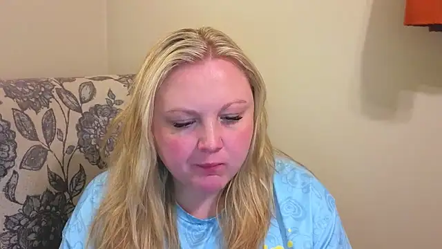 PhatAssBlond online show from April 27, 7:56 pm