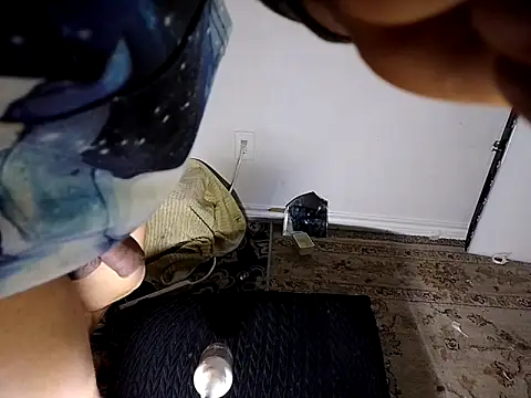 Snapshot of Amarok39 chatting on March 20, 11:05 am Amarok39 online show from March 20, 11:05 am