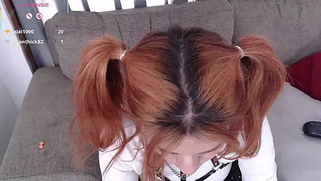 lia huan online show from March 13, 6:01 pm