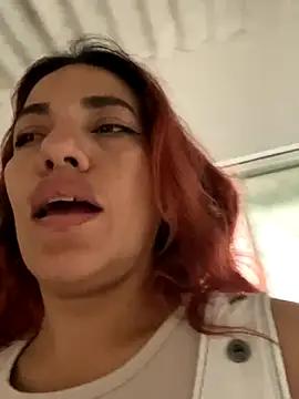 lia huan online show from October 3, 12:13 pm