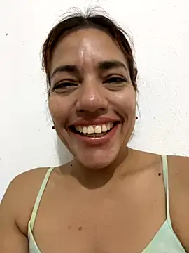 lia huan online show from October 17, 12:08 pm