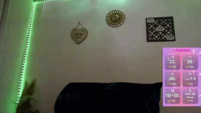 Donniia online show from January 8, 11:45 am