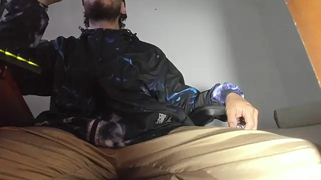 s sven03 online show from November 4, 4:44 am