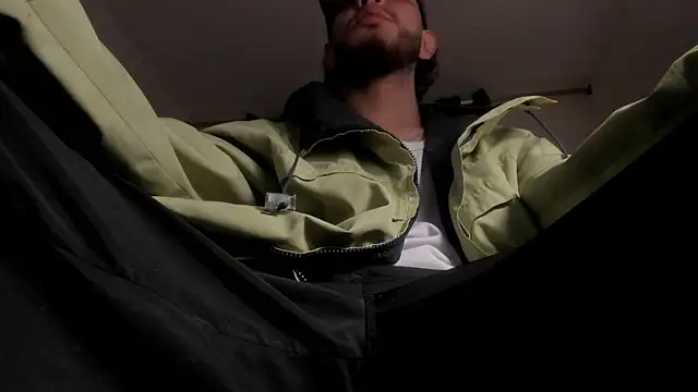 s sven03 online show from June 15, 11:51 pm
