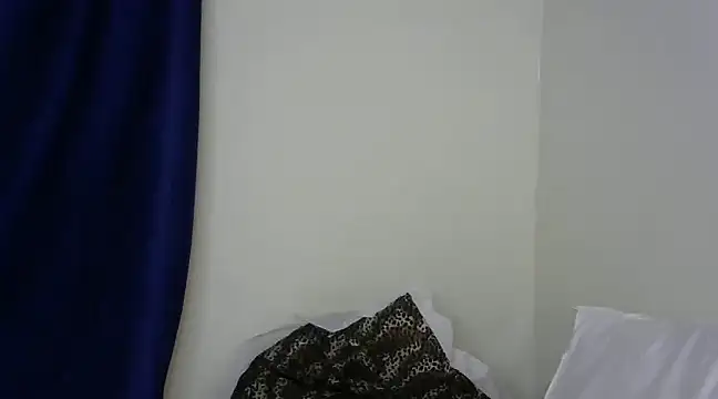 Snapshot of Rasta_tattooed chatting on March 20, 3:02 am Rasta tattooed online show from March 20, 3:02 am