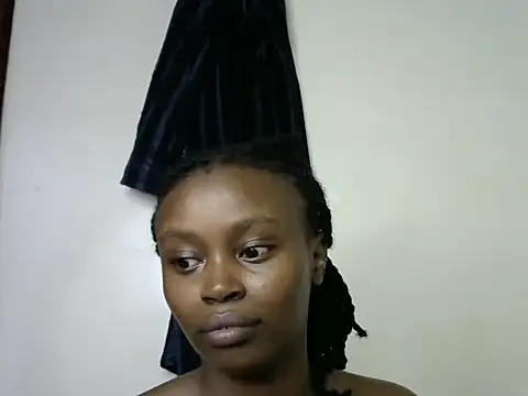 Snapshot of Rasta_tattooed chatting on November 5, 7:14 pm Rasta tattooed online show from November 5, 7:14 pm