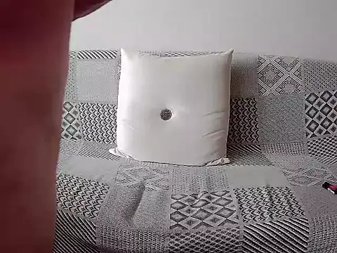 Snapshot of jeff_wonderland chatting on December 4, 8:01 am jeff wonderland online show from December 4, 8:01 am