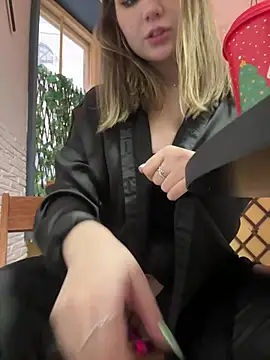 PumaShyXD online show from December 19, 10:56 am