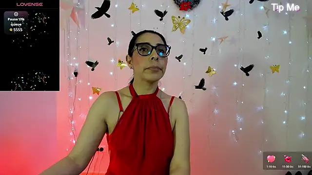 AdelleLennox cg online show from December 22, 2:47 pm