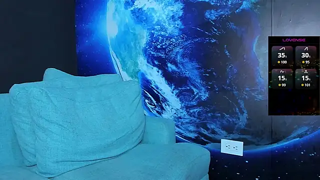 delessandro world online show from September 9, 2:11 am