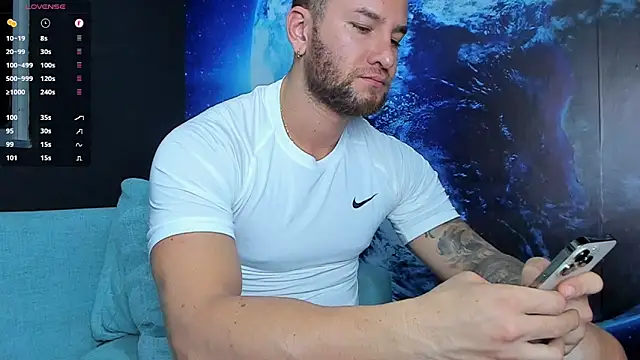 delessandro world online show from October 13, 1:05 am