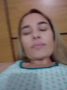 Snapshot of Amelia1_ chatting on June 7, 8:51 am Amelia1 online show from June 7, 8:51 am