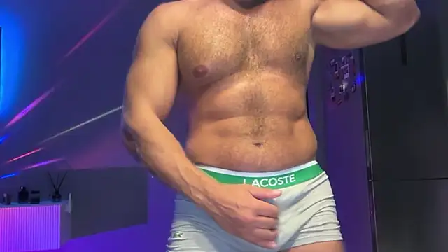 KarlosRichi online show from November 5, 3:12 pm