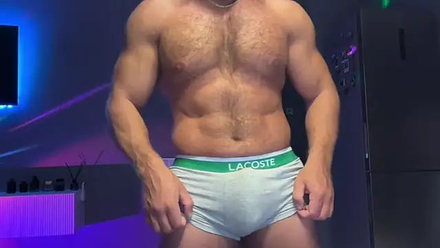 KarlosRichi online show from November 18, 4:17 am