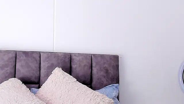 VeronicaTonu online show from February 16, 2:43 pm