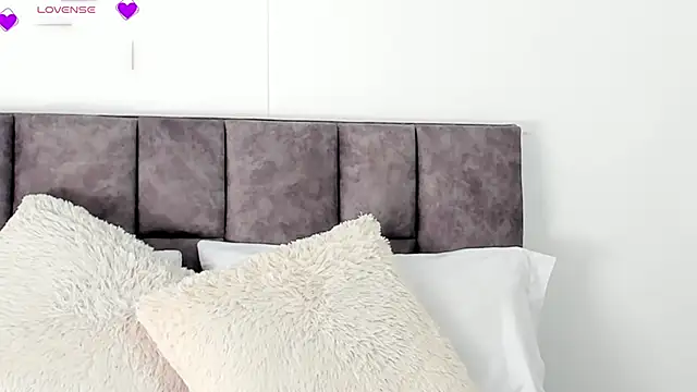 VeronicaTonu online show from March 13, 2:12 pm