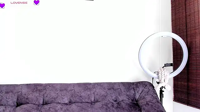 VeronicaTonu online show from October 4, 3:10 pm