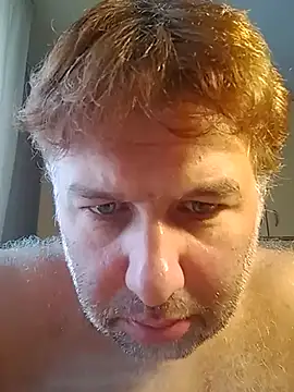 Snapshot of Olandese2682@xh chatting on July 6, 7:49 am Olandese2682xh online show from July 6, 7:49 am