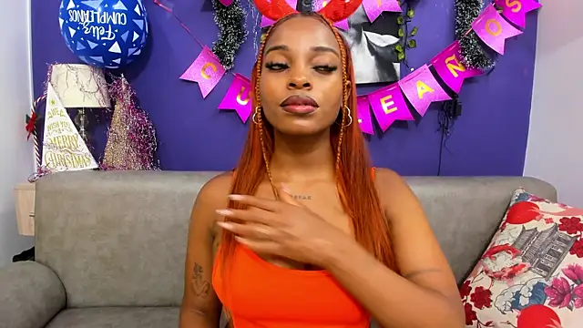 ShantalGomes online show from December 2, 8:55 pm