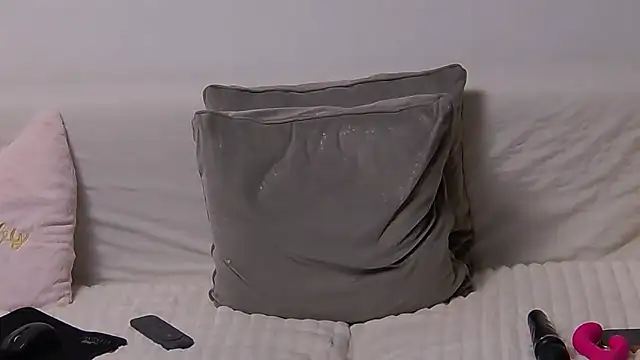 Snapshot of TinaHarley chatting on March 9, 10:19 am TinaHarley online show from March 9, 10:19 am