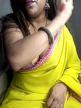 Snapshot of Jessicca_Cum chatting on December 20, 7:48 am Jessicca Cum online show from December 20, 7:48 am