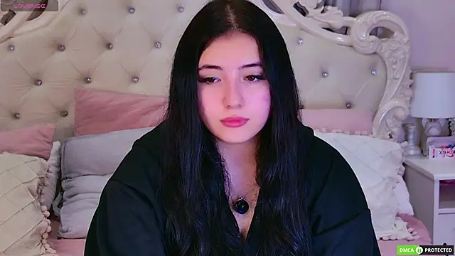 Snapshot of JennyFerguson chatting on June 6, 6:34 pm JennyFerguson online show from June 6, 6:34 pm