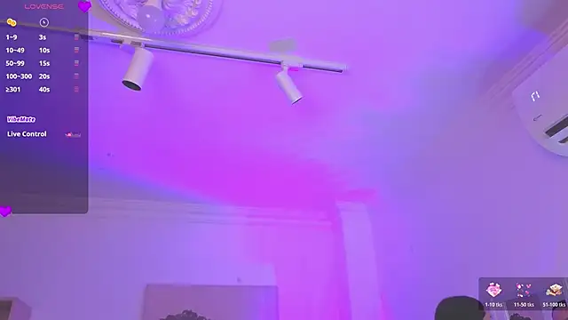 Aleejaa   online show from November 28, 11:46 am