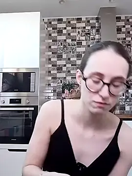 MartiniiSelenna online show from February 26, 12:36 pm