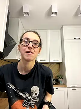 MartiniiSelenna online show from November 13, 6:45 am