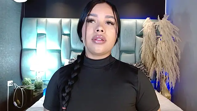 Snapshot of MarianaGarciaa__ chatting on July 28, 7:15 pm MarianaGarciaa online show from July 28, 7:15 pm