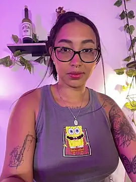 melanieecox online show from June 12, 1:15 am