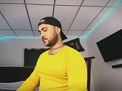 Sebas-hott online show from February 11, 9:09 pm