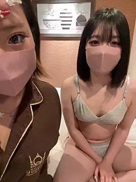 Snapshot of Rei1216xo chatting on February 22, 5:12 am Rei1216xo online show from February 22, 5:12 am