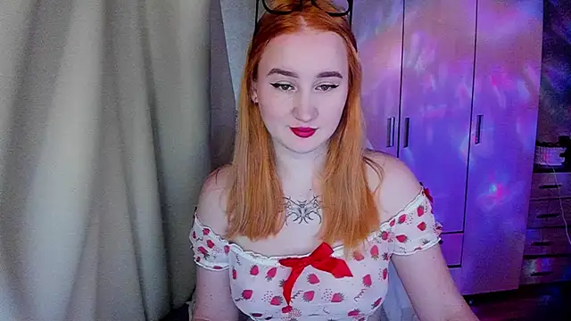 KeiraNight online show from May 3, 1:33 am
