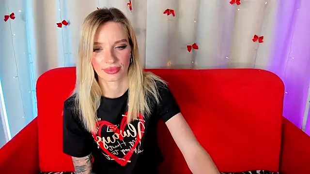 AlinaLovelyX online show from June 22, 1:07 am