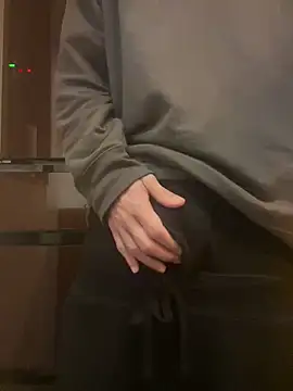 Snapshot of saku_chan_live chatting on January 16, 5:33 pm saku chan live online show from January 16, 5:33 pm